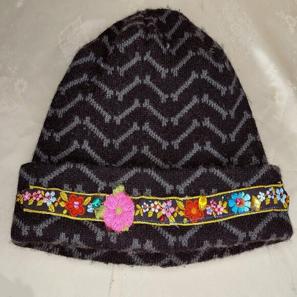 Winter Beanie Jeweled Embroidery, THICK and WARM Acrylic, OOAK Knit Cap Hat - Picture 5 of 9
